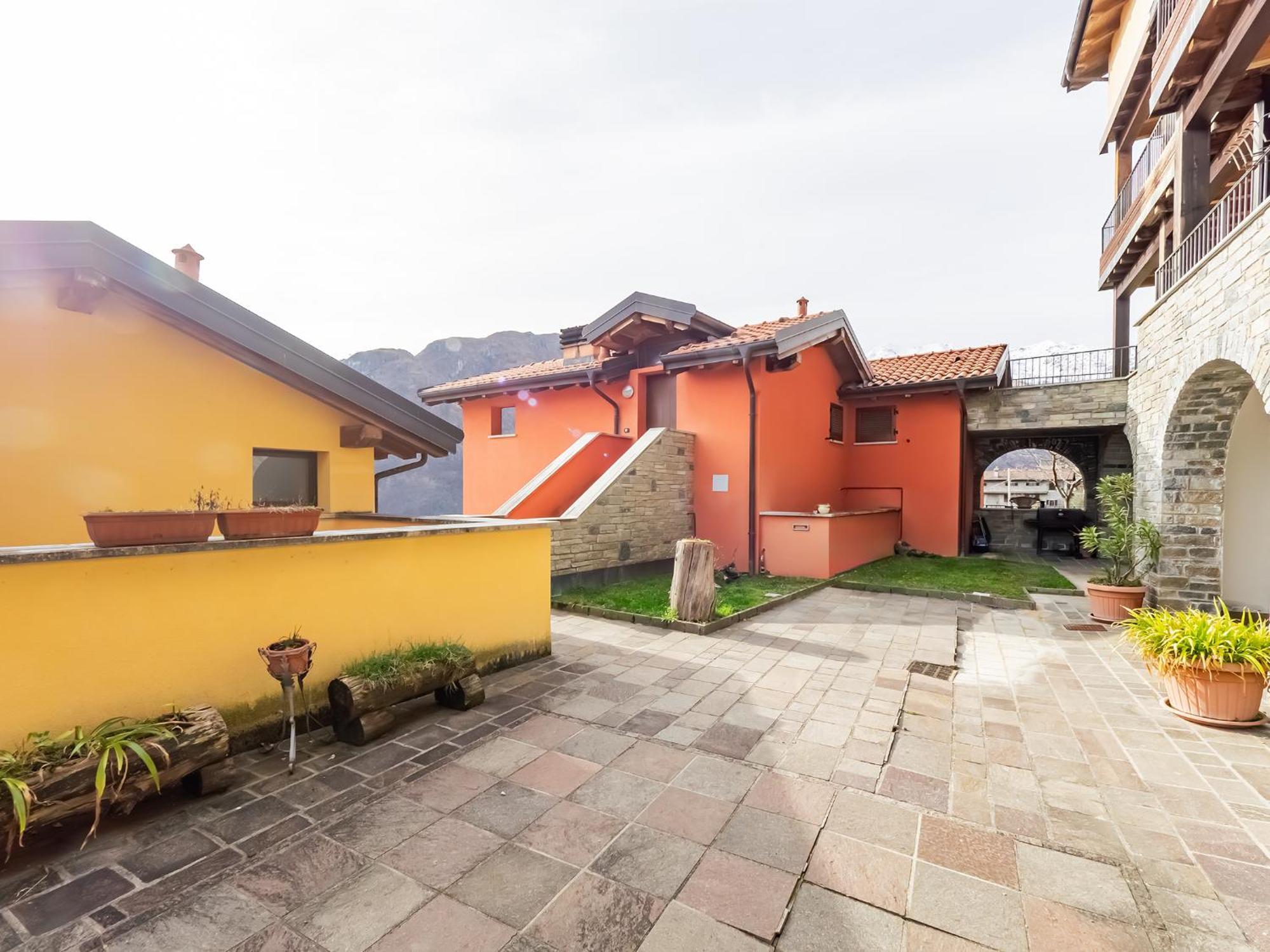 Apartamento Rododendro House Relax Morbio Exterior foto